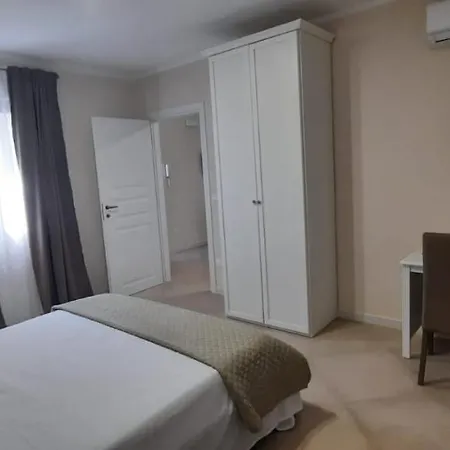 Alimar Vendégház 4*