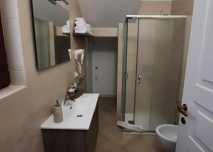 בית הארחה Alimar 4*